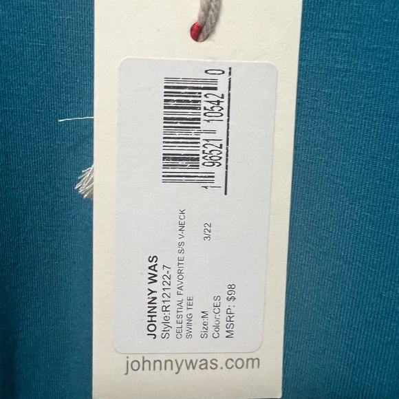 NWT Johnny Was Celestial V Neck Tee Shirt! Retails for $98! - Picture 4 of 4